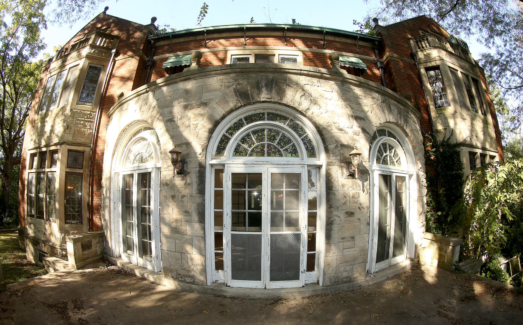 101718-Kuno-Struck-Mansion-004